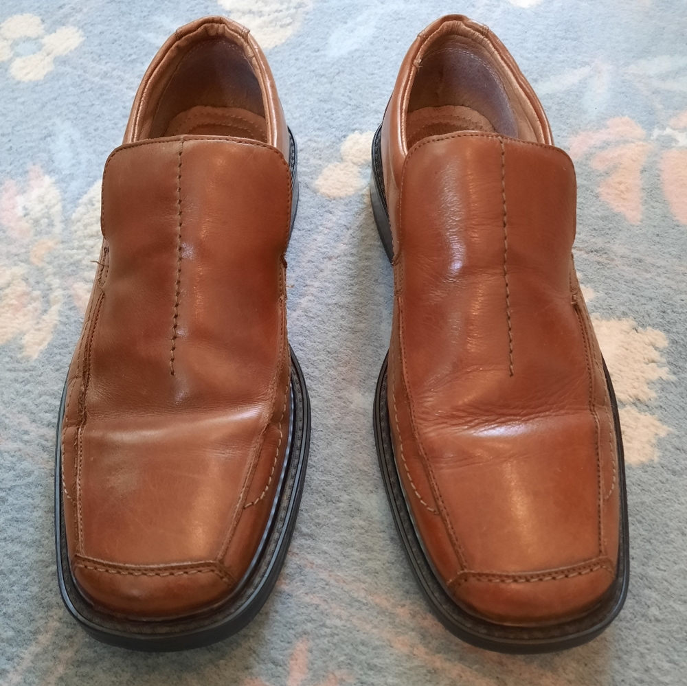 Venturini Mens Brown Leather Loafers. Made in Italy. Size 9.5 M